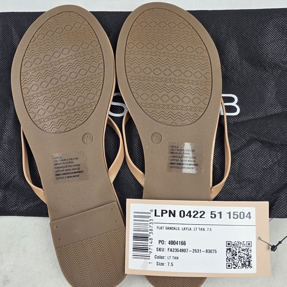 NWT Just Fab Layla Flat Sandles In Light Tan Size 7.5 - Picture 8 of 8